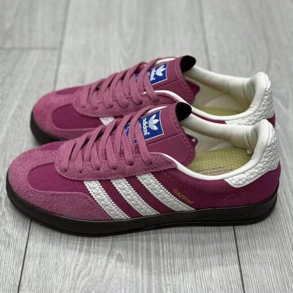 adidas gazelle red color - Picture 1 of 5